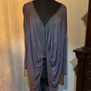 Boutique NWT Draped V-Neck Long Sleeve Tunic Top M / L